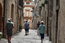 dc69bb32-4f56-4c34-8e17-128380455cae