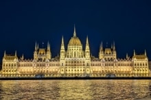 Budapest-at-night-1